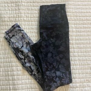 Lululemon High-Rise 28” Align Leggings